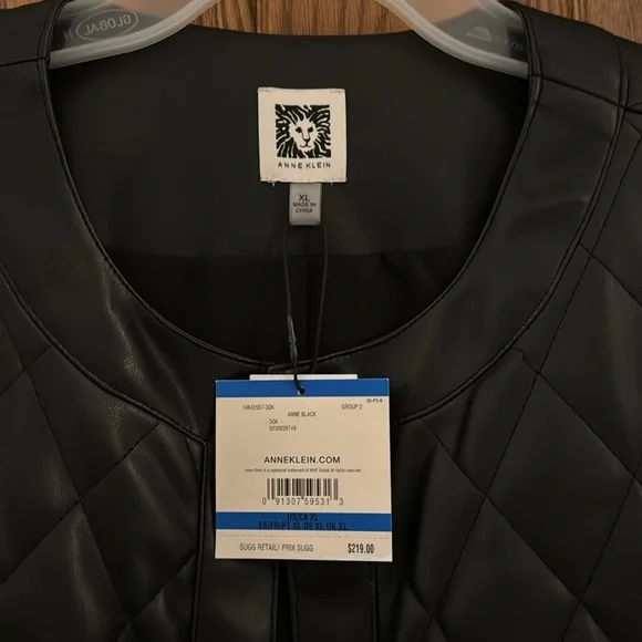 Anne Klein jacket. XL. NWT. Non-smoking home. Bundle and save. - Picture 3 of 8